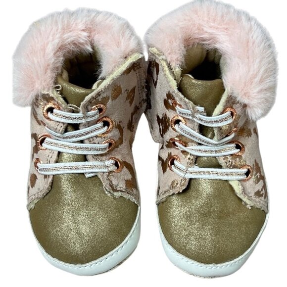Nine West Baby Lucy Rose Gold Faux Fur Booties 1 Shoes Snow Princess Feminine - Picture 1 of 9